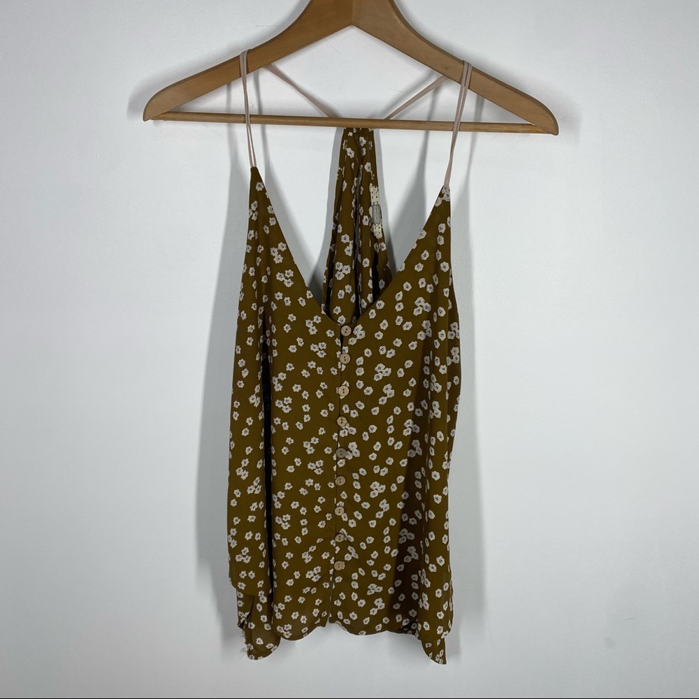 Gimmicks by BKE Floral Open Back Tank Top Medium - Picture 3 of 8